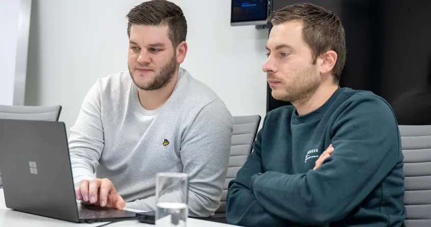 Collega's foto verdel artikel
